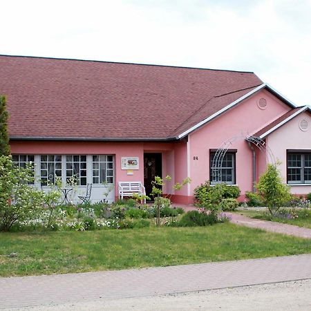 Ferienhaus Friedrichswalde エクステリア 写真